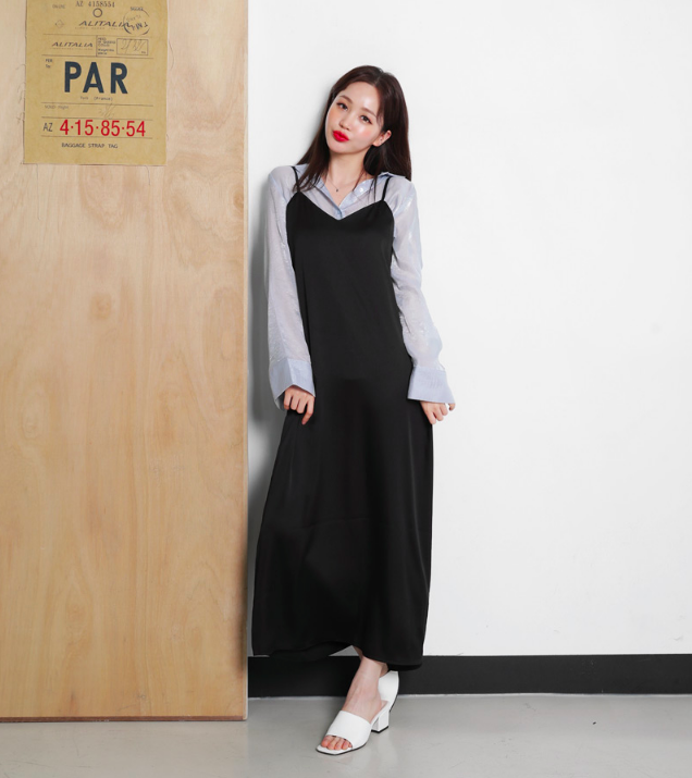 Chọn váy công sở cho mùa hè năng động