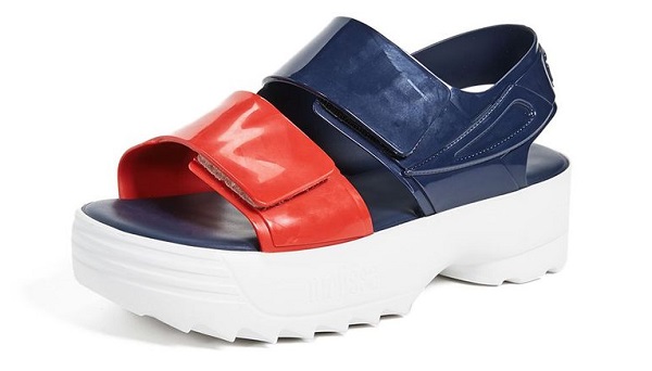 Gợi ý những mẫu giày sandals cực xinh cho phái đẹp 