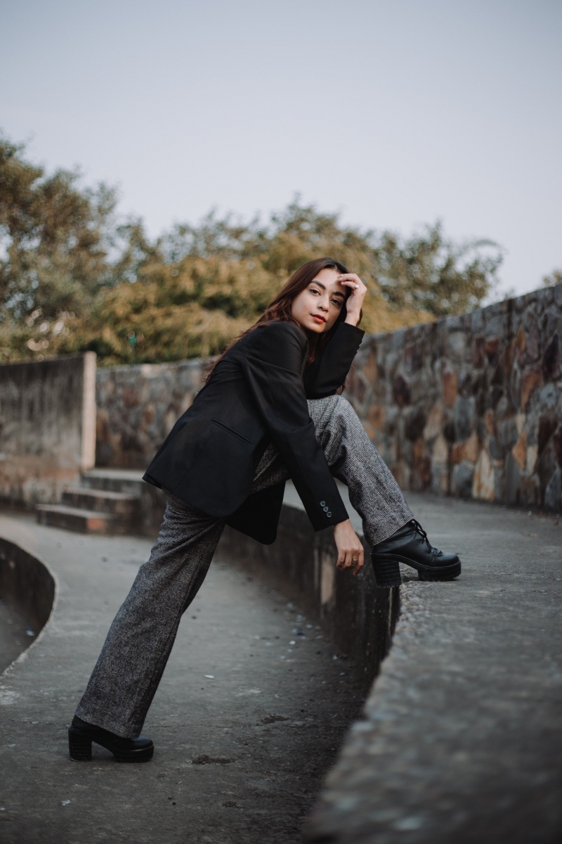 11 mẹo phối đồ cho các nàng đùi to