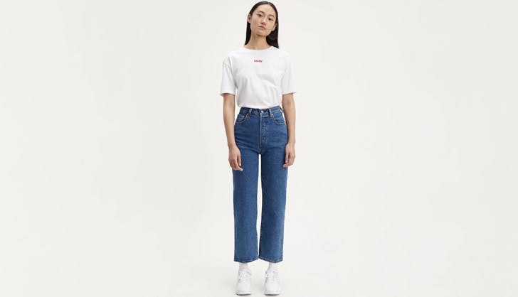 8 chiếc quần jean cho cô nàng lưng dài