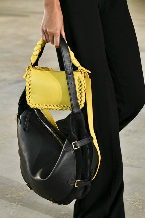 8 xu hướng túi xách nữ lớn nhất năm 2022