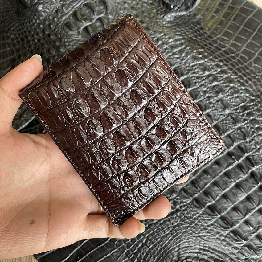 Các cách bảo quản ví da cá sấu lâu bền