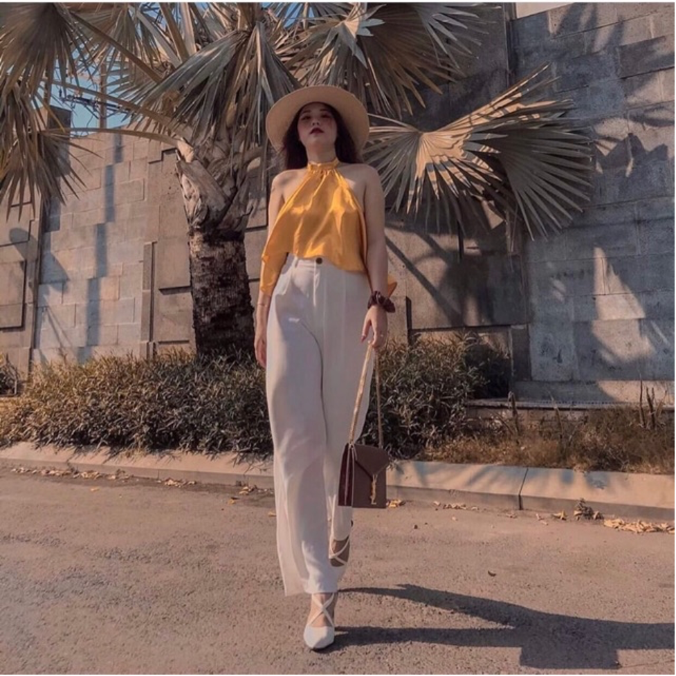 Cách phối áo Crop Top cá tính để mặc trong mùa hè này