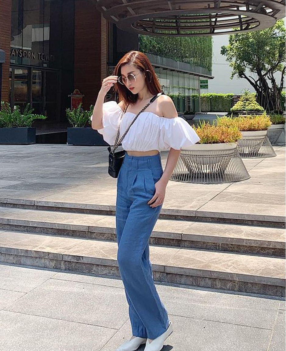 Cách phối áo Crop Top cá tính để mặc trong mùa hè này