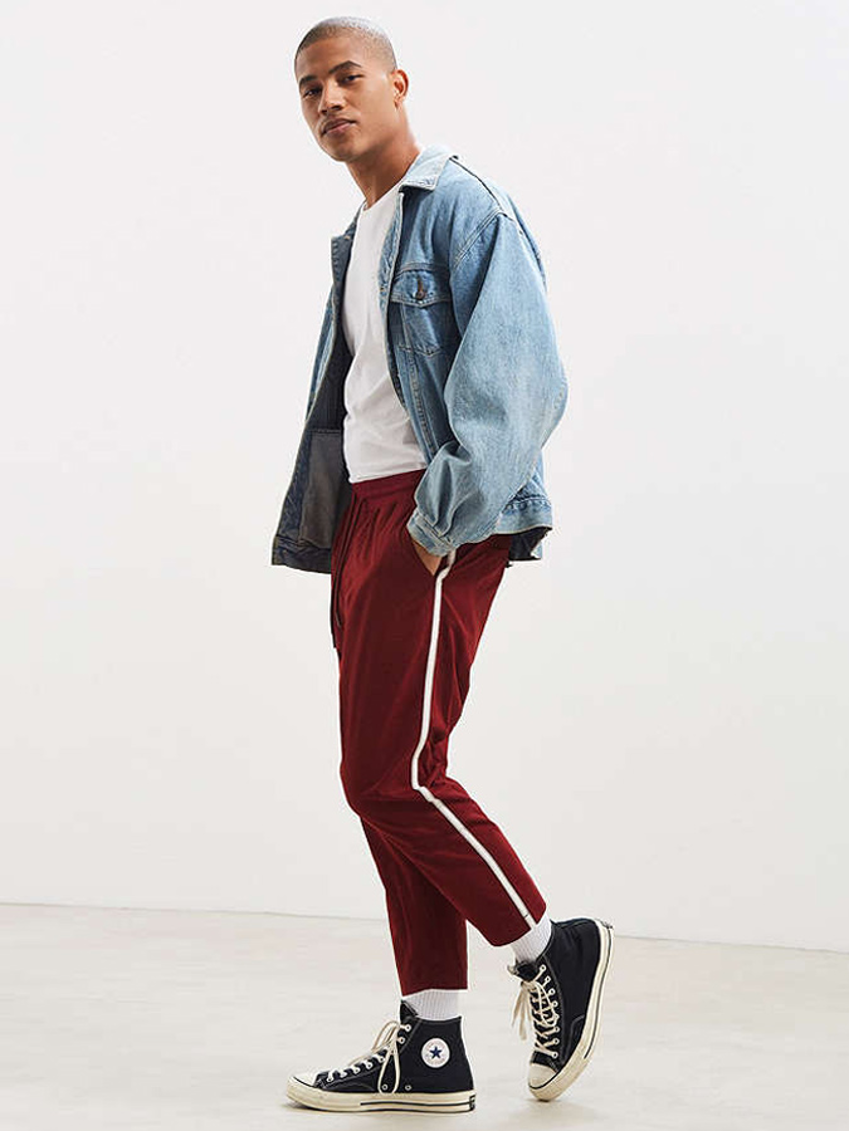 Cách phối đồ với giày converse cho các chàng trai năng động