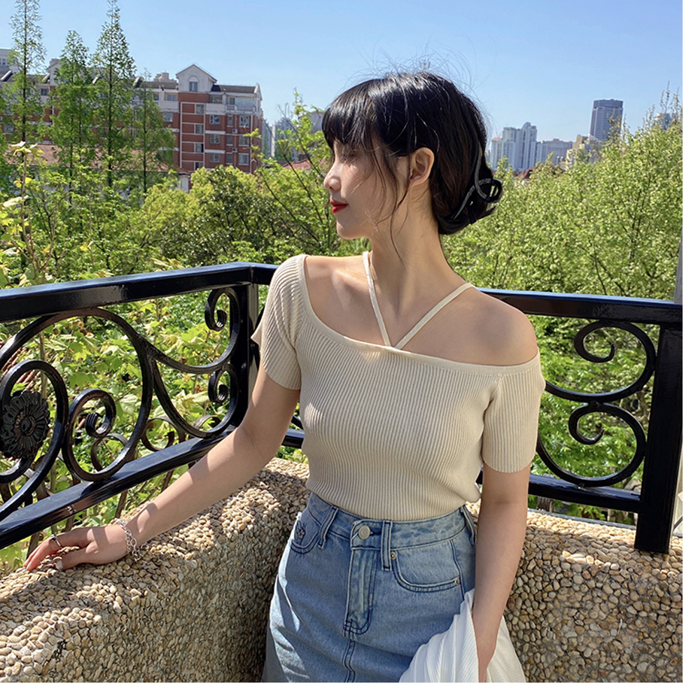 Cách phối trang phục áo dệt kim vào mùa hè