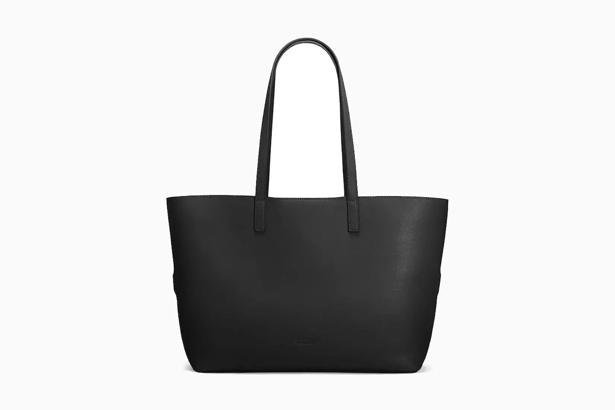 Top 12 chiếc túi xách nên có cho cô nàng công sở