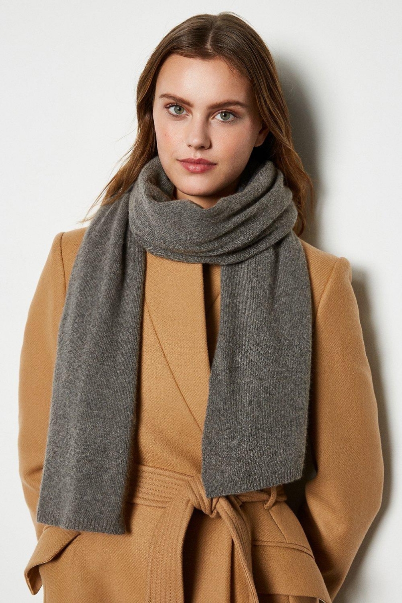 Bí quyết quàng khăn cô nàng thanh lịch cần phải biết