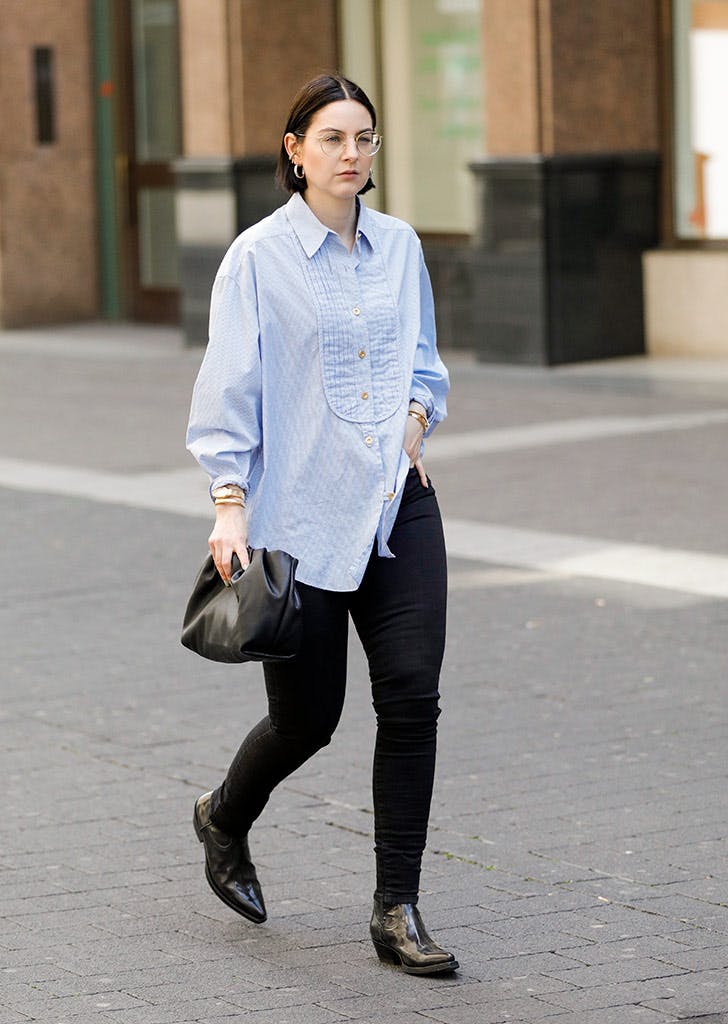 Các cách mang giày boot nữ cao cổ với skinny jean