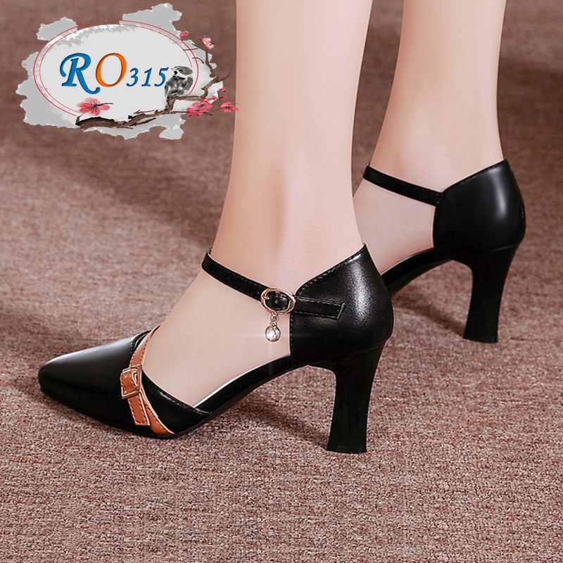 Cách chọn mua giày cao gót dự tiệc tránh ảnh hưởng đến sức khỏe của bạn