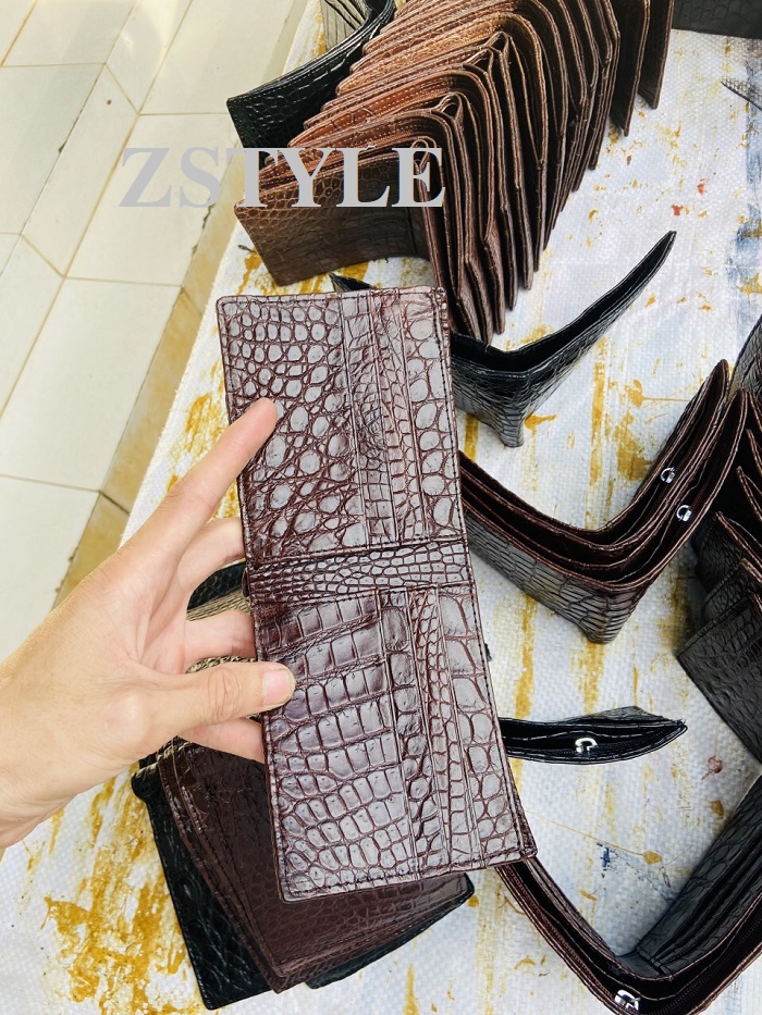 Cách chọn mua ví da cá sấu phong thủy thu hút tài lộc