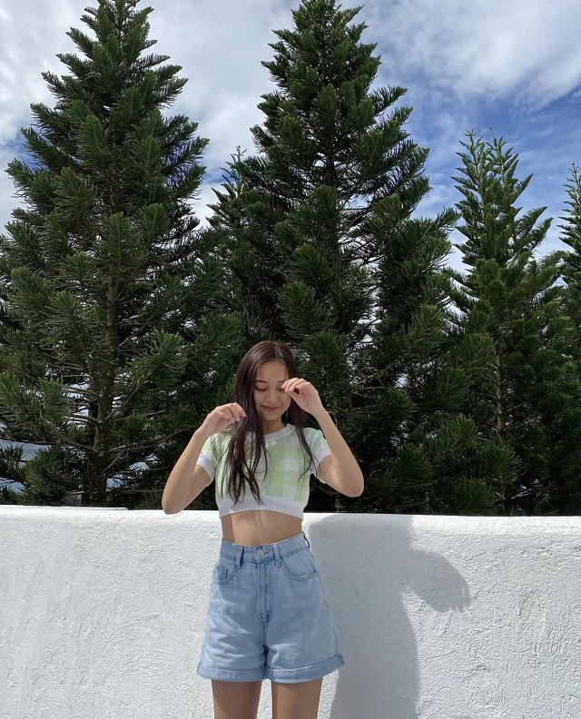 Cách diện trang phục lạ mắt theo phong cách color block