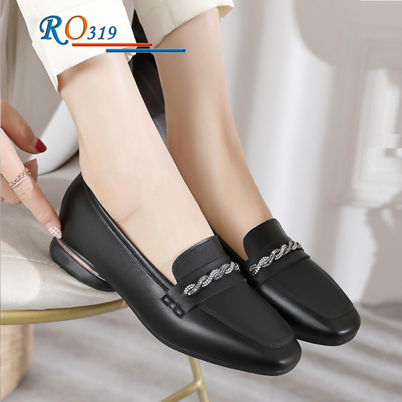 Điểm danh 5 mẫu giày công sở nữ đang trở thành hot trend