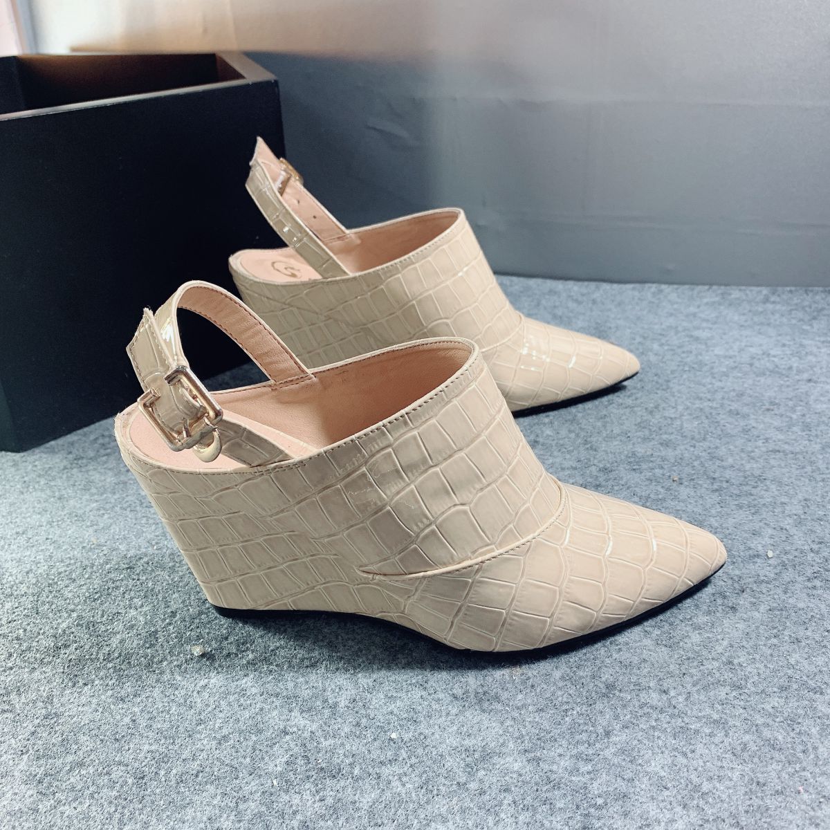 Giày đế xuồng nữ thời trang tại ZSTYLE Giày đế xuồng nữ thời trang tại ZSTYLE