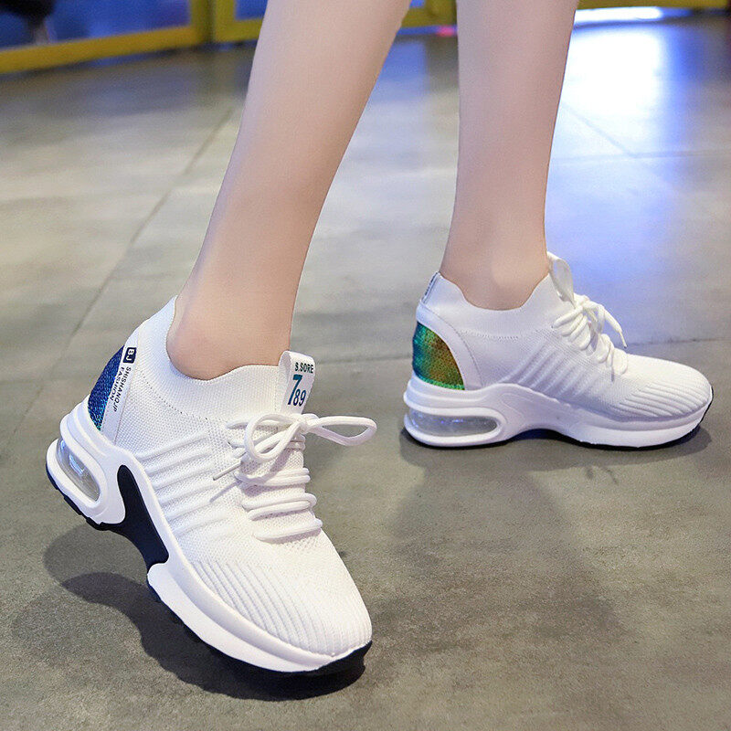 Giày Sneaker nữ chính hãng ZSTYLE Giày Sneaker nữ chính hãng ZSTYLE