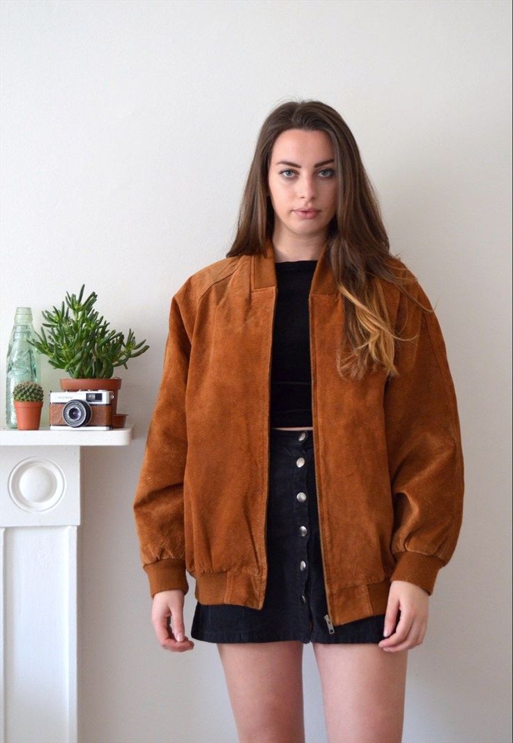 Làm thế nào để mặc phong cách với chiếc áo khoác bomber?