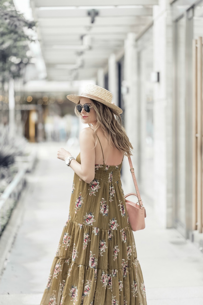 Lời khuyên để có được vẻ ngoài hoàn hảo với váy xếp tầng