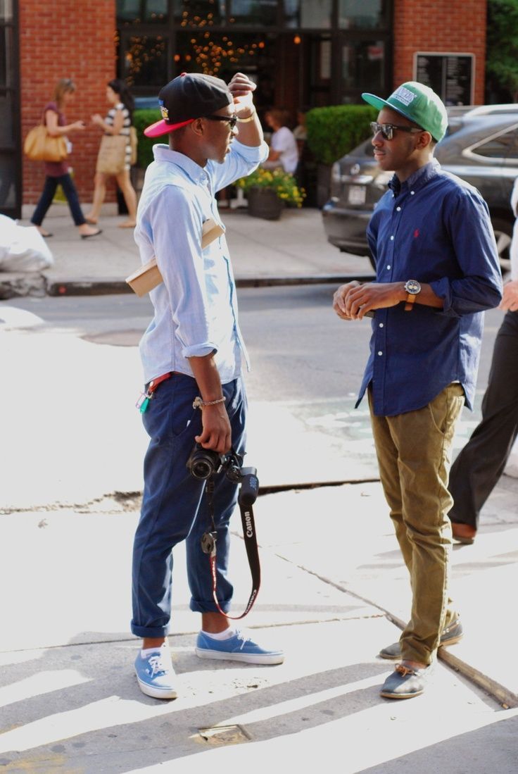 Mũ snapback nam: Cách đội mũ snapback hợp phong cách