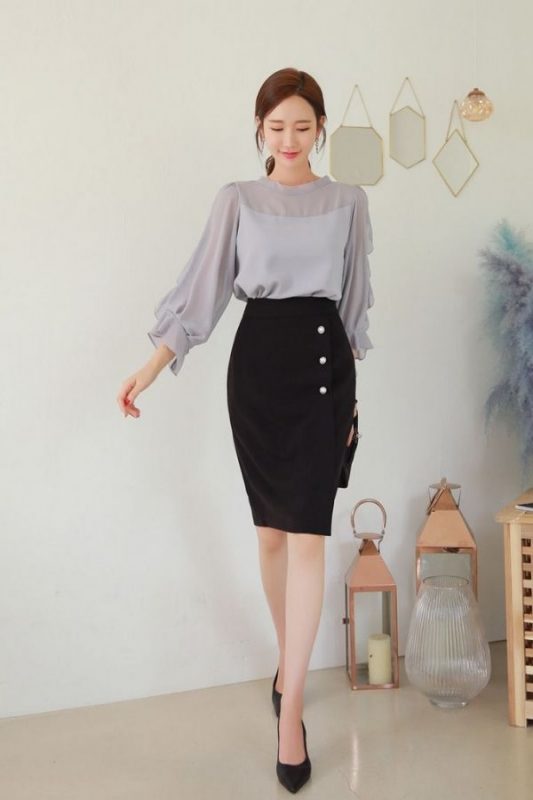 Những mẫu trang phục đẹp cho những cô nàng công sở