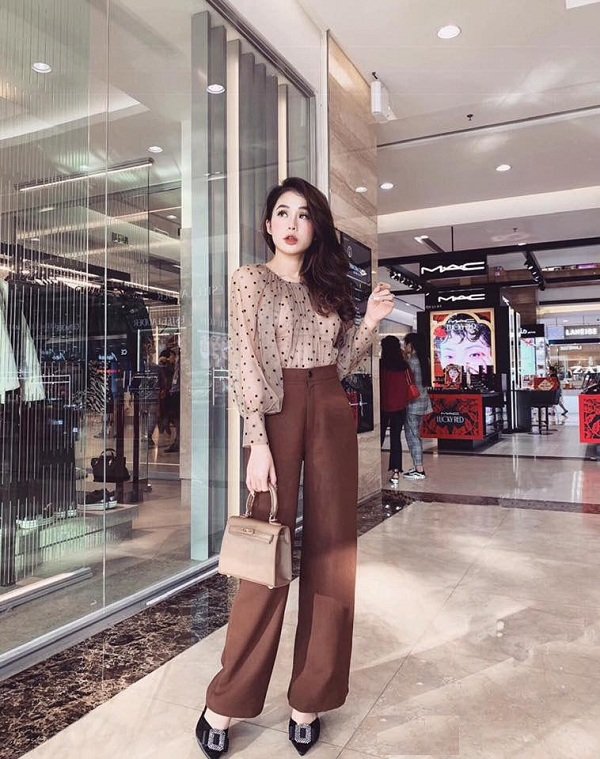 Những mẫu trang phục đẹp cho những cô nàng công sở