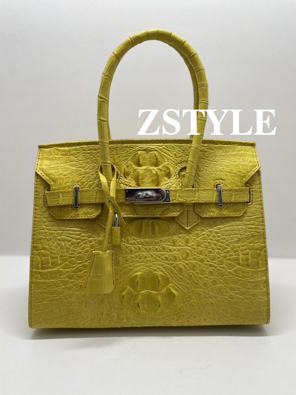 Những mẫu túi xách nữ da cá sấu mà bất kỳ người phụ nữ nào cũng nên sở hữu