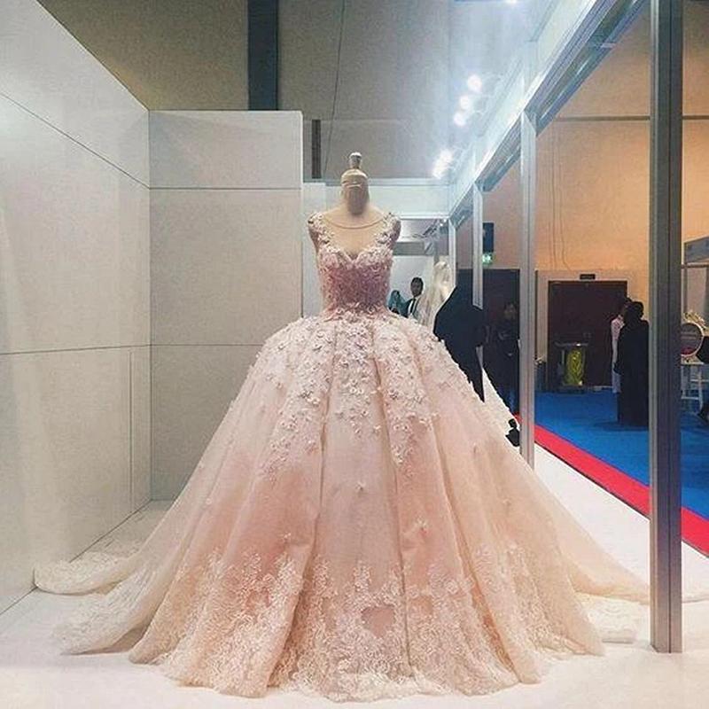 Những mẫu váy cưới pastel đẹp ngất ngây