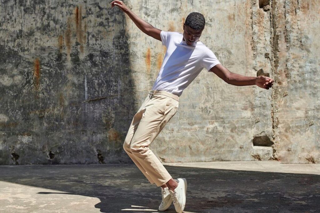 Quần chinos – item linh hoạt cho người đàn ông lịch lãm