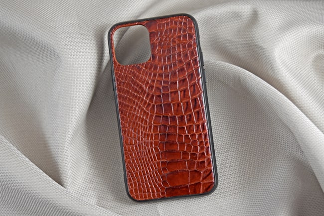 Ốp lưng da cá sấu