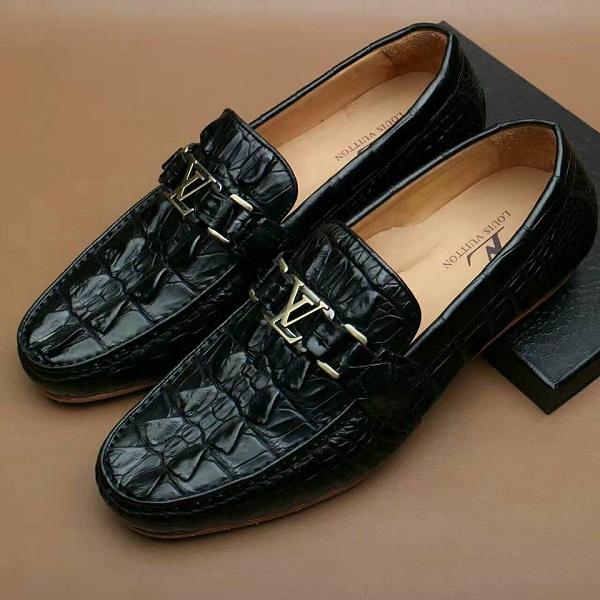 Top 10 lý do để nam giới mua giày da cá sấu