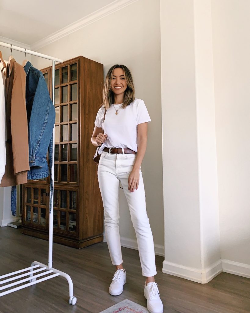 Tuyệt đẹp với chiếc quần trắng phù hợp với mọi dịp