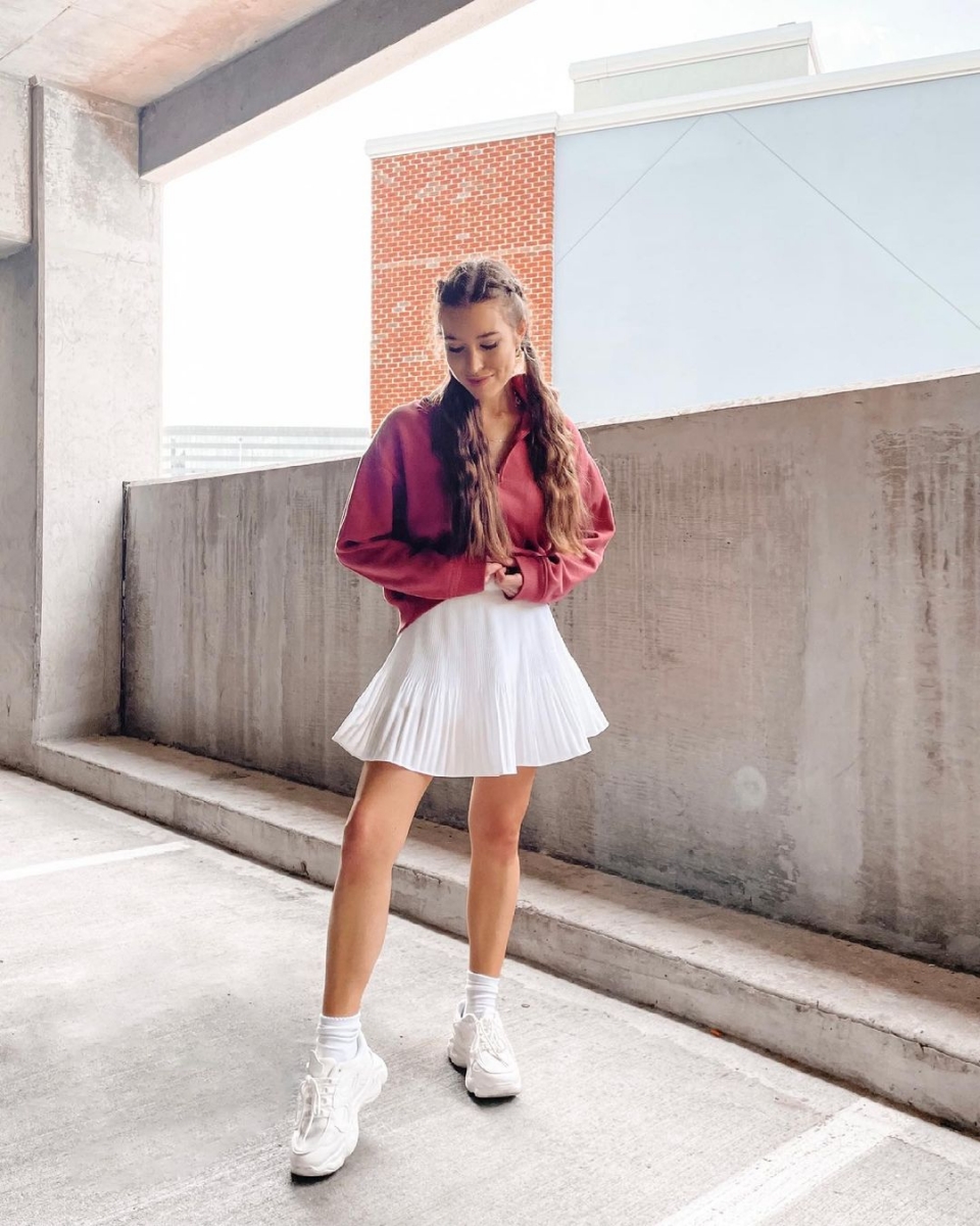 Ý tưởng trang phục crop hoodie năm 2022