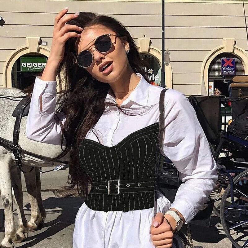 Ý tưởng trang phục với bralette phong cách cho năm 2022