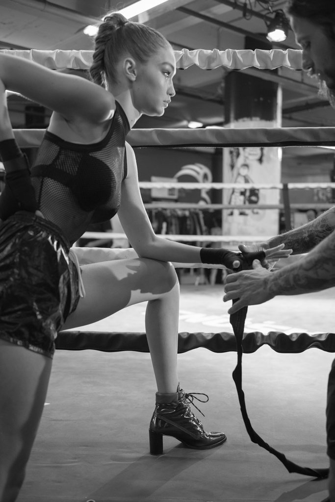 3 mẫu Gigi Boot siêu quyến rũ từ Gigi Hadid và Stuart Weitzman 3 mẫu Gigi Boot siêu quyến rũ từ Gigi Hadid và Stuart Weitzman