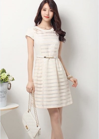 Giày BBN05 màu nude với đầm màu trắng, nude, màu sáng Giày BBN05 màu nude với đầm màu trắng, nude, màu sáng