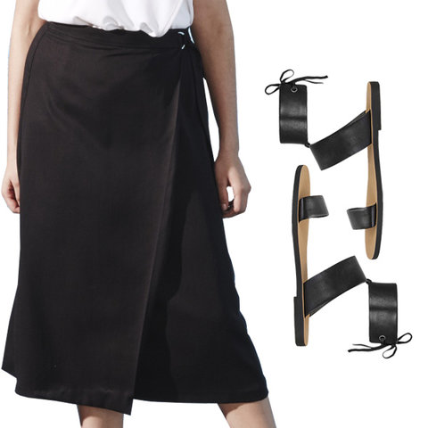 Set váy ngắn và sandal cho mọi lúc
