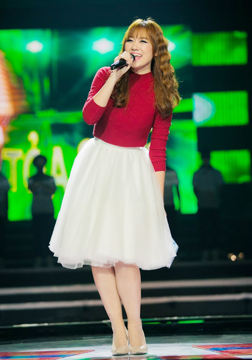 Cách ăn mặc quyến rũ như Hari Won