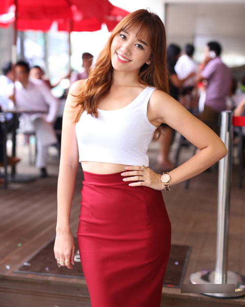 Cách ăn mặc quyến rũ như Hari Won