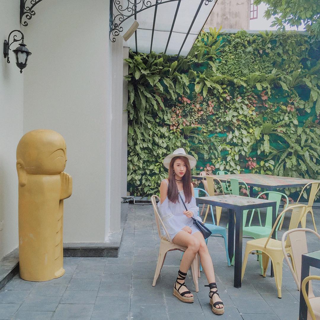 4 bí quyết siêu đơn giản phồi đồ và mũ trendy, đẹp mắt