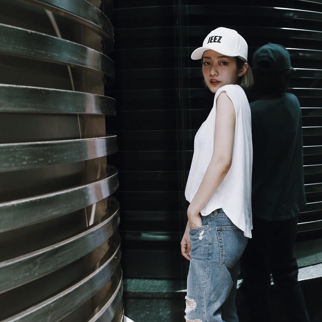 4 bí quyết siêu đơn giản phồi đồ và mũ trendy, đẹp mắt