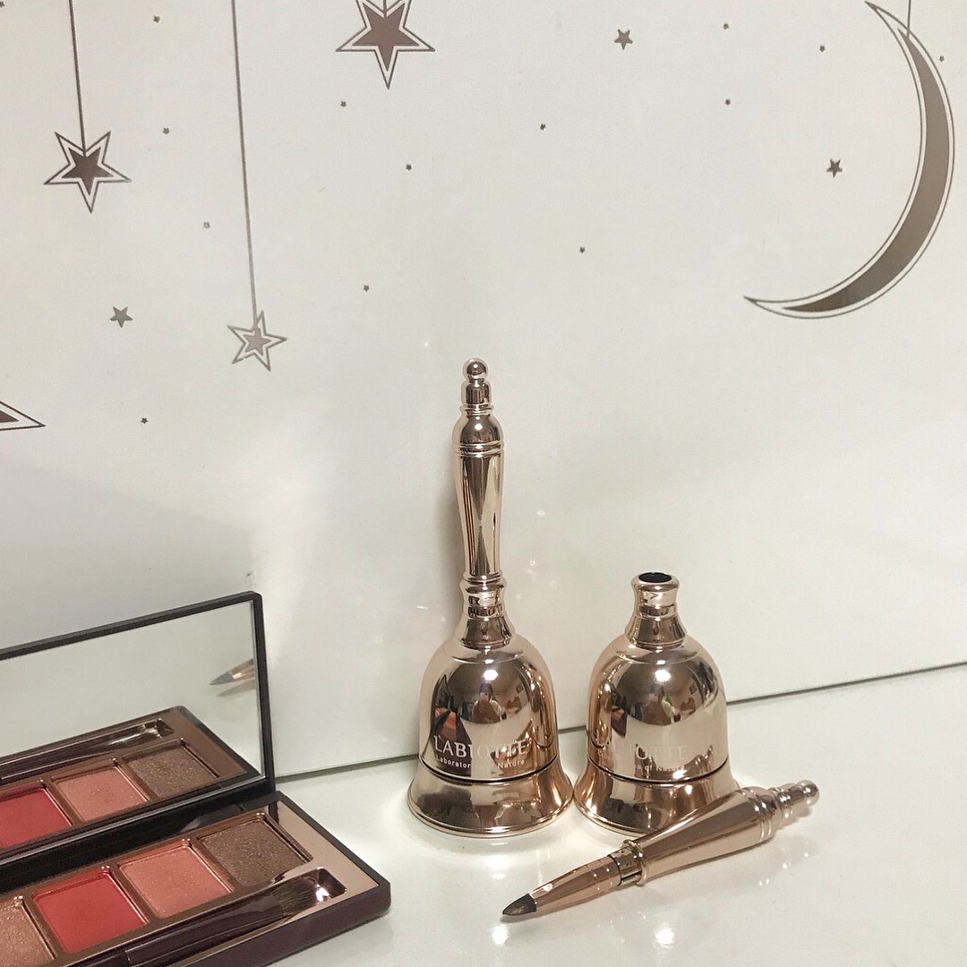 4 thương hiệu mỹ phẩm Labiotte, Missha, Jill Stuart và Clinique vừa tung ra những bộ sưu tập đặc biệt đảm bảo sẽ khiến các tín đồ làm đẹp phải ngất ngây