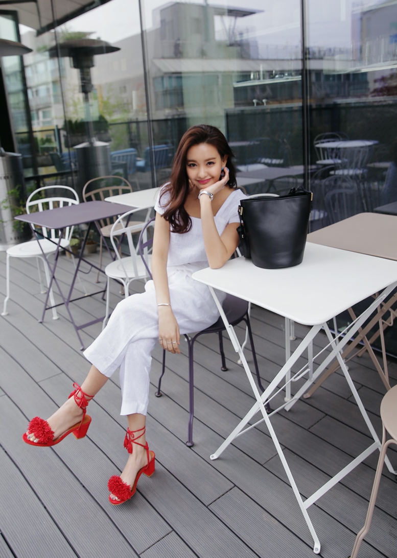 6 kiá»u sandal tháº§n thÃ¡nh trá» thÃ nh xu hÆ°á»ng 2018