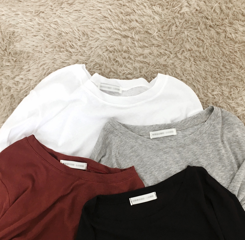 Áo thun một item basic nhưng lại có thể hô biến ra rất nhiều phong cách khác nhau