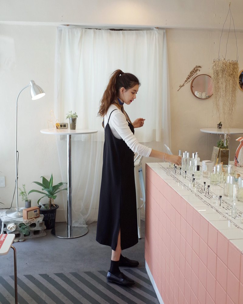 Áo thun một item basic nhưng lại có thể hô biến ra rất nhiều phong cách khác nhau