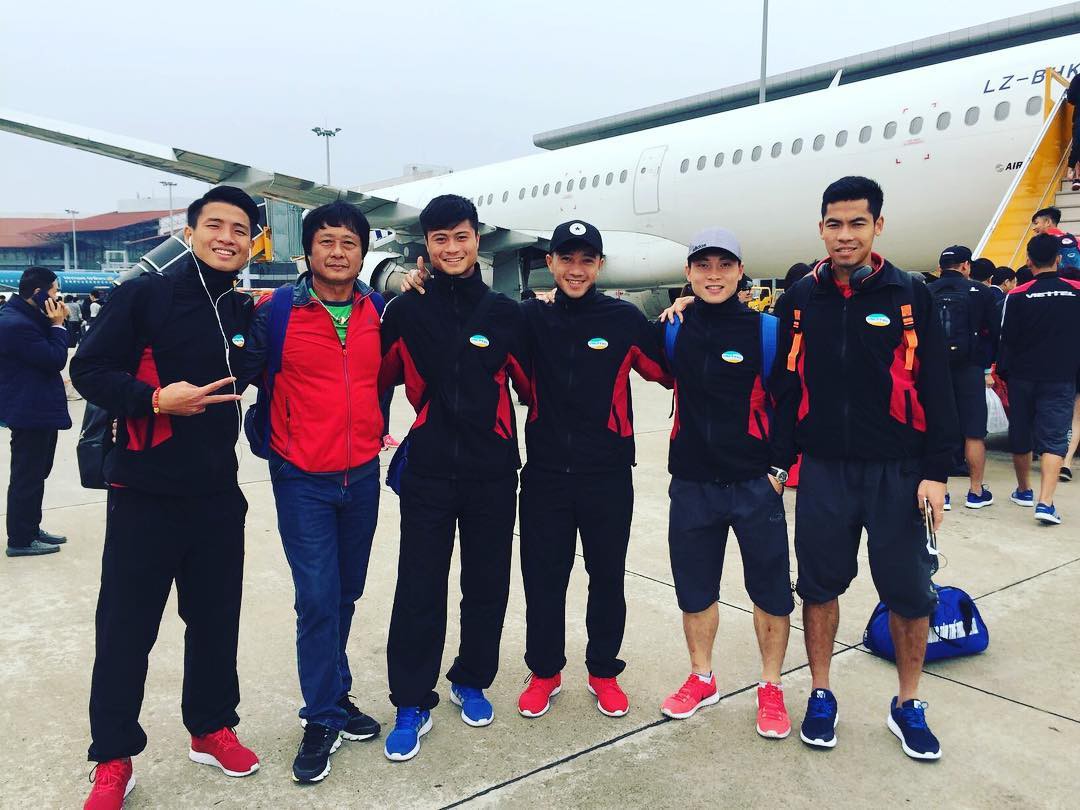 Cứ với cái đà này, U23 Việt Nam rồi sẽ trở thành những trendsetter đích thực của làng thời trang nước nhà