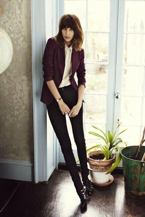 Đa dạng cách phối đồ với quần âu cho các nàng công sở