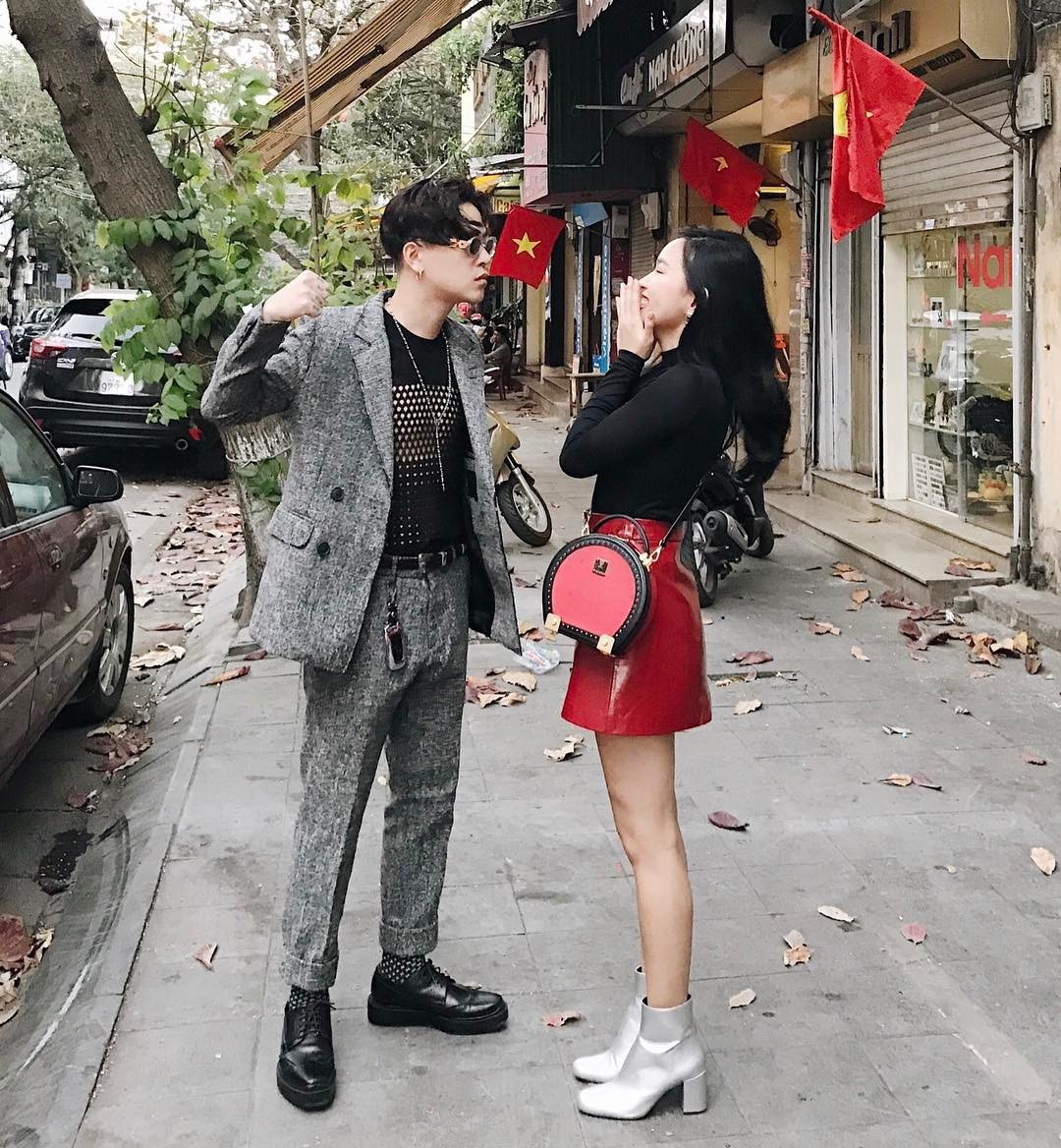 Không chỉ đồng điệu về tâm hồn và xứng đôi về mặt ngoại hình, Châu Bùi và Decao còn là hai mảnh ghép thời trang tuyệt đối trùng khớp