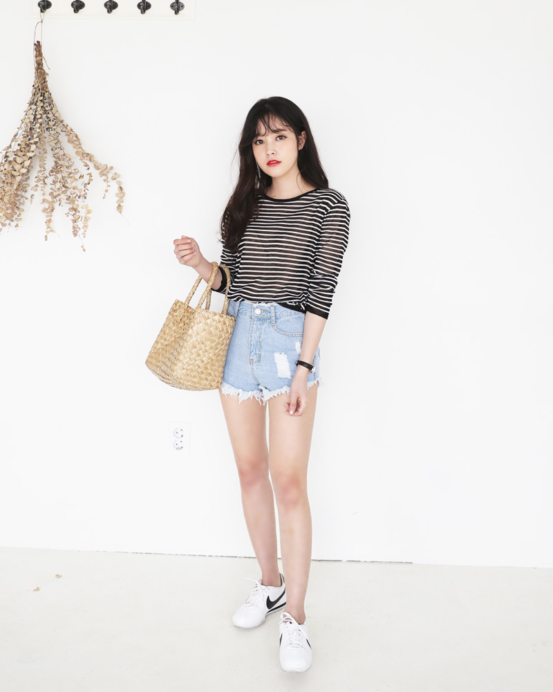 Mix đồ với quần jeans vừa sành điệu, vừa trẻ trung đẹp hết phần người khác