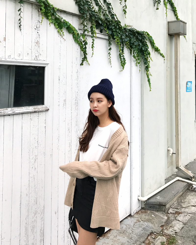 Mùa này nên mặc gì cho hợp với thời tiết và cập nhật xu thế thời trang thế giới nhỉ?