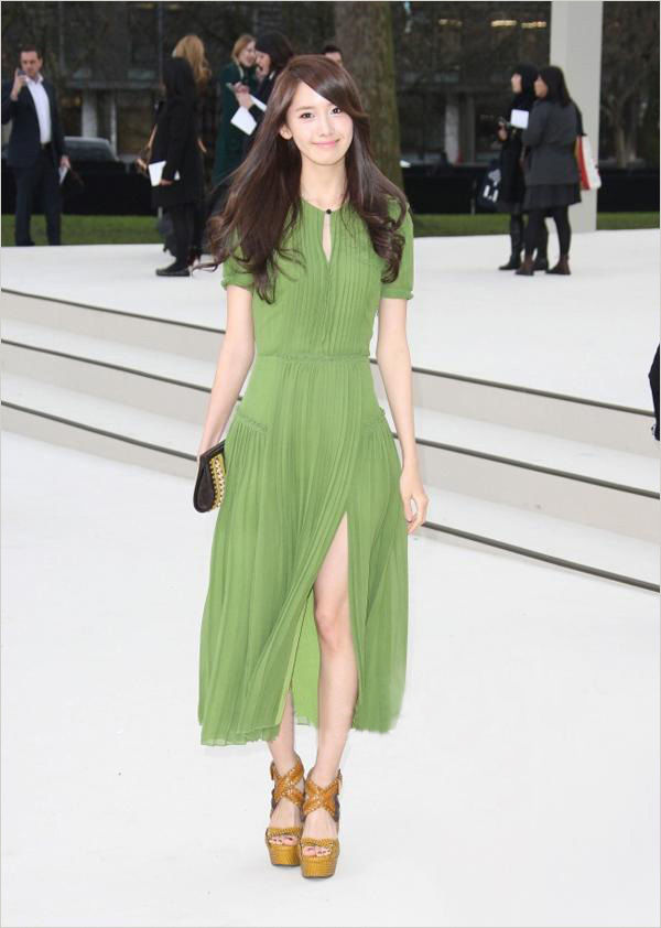 Nếu sở hữu đôi chân vòng kiếng thì bạn hãy học hỏi ngay những bí quyết sau để trở nên xinh đẹp