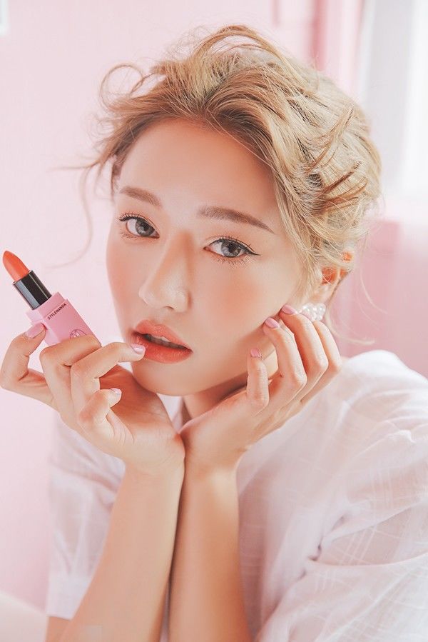 Những điều cơ bản về trang điểm mà các cô nàng vụng về cần biết